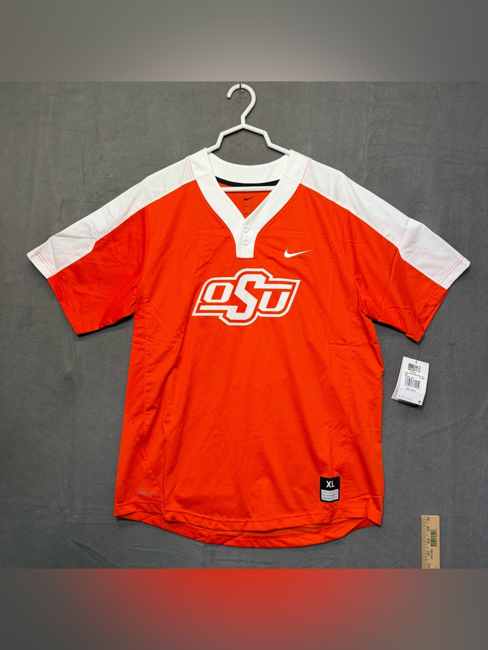 NWT 90 msrp Oklahoma State Cowgirls Nike 2-Button Softball Jersey Orange Size XL